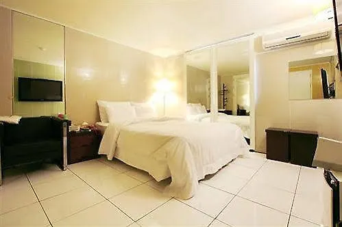 Plex Hotel 서울특별시